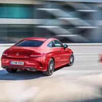 Mercedes-Benz C-Coupé vypadá jako zmenšené esko