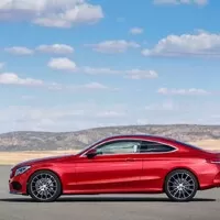 Mercedes-Benz C-Coupé vypadá jako zmenšené esko