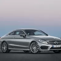Mercedes-Benz C-Coupé vypadá jako zmenšené esko