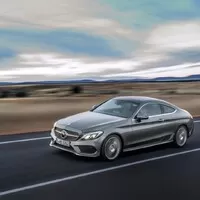 Mercedes-Benz C-Coupé vypadá jako zmenšené esko