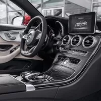 Mercedes-Benz C-Coupé vypadá jako zmenšené esko