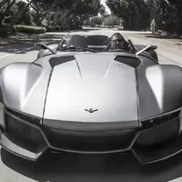 Tvary hypersportu a rozměry motokáry zajistí neopakovatelný dojem.
