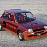 10 aut, která by nevznikla bez rally