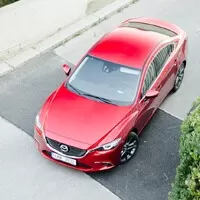 Mazda6 2.0 G165: Zenový muscle car