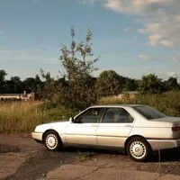 Autíčkář za volantem: Peugeot 605 vs. Alfa Romeo 164