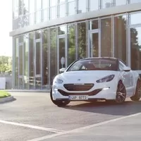 Peugeot RCZ-R: Postmoderní chuligán