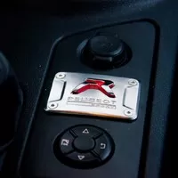 Peugeot RCZ-R: Postmoderní chuligán