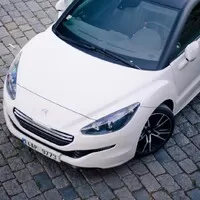 Peugeot RCZ-R: Postmoderní chuligán