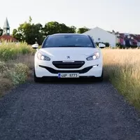 Peugeot RCZ-R: Postmoderní chuligán