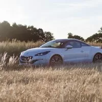 Peugeot RCZ-R: Postmoderní chuligán