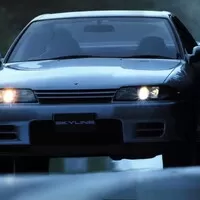 R33 zůstala po celý život ve stínu slavného předchůdce
