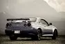 R34 V-Spec je zkratkou pro "Victory-Specification". Oprávněně.