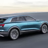 Audi a Porsche jdou po Tesle, elektrická revoluce se blíží?