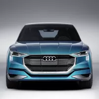 Audi a Porsche jdou po Tesle, elektrická revoluce se blíží?