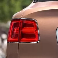 O (ne)smysluplnosti Bentley Bentayga a trendu luxusních SUV