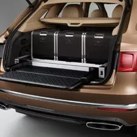 O (ne)smysluplnosti Bentley Bentayga a trendu luxusních SUV
