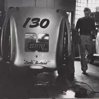 Porsche 550 Spyder, které patřilo Jamesi Deanovi, se asi našlo. Koho zabije tentokrát?