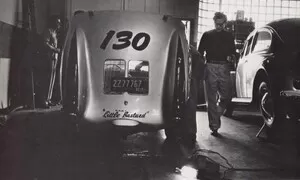 Historie: Porsche 550 Spyder, které patřilo Jamesi Deanovi, se asi našlo. Koho zabije tentokrát?