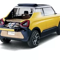 Autíčkářův týden: Svatá trojice na okruhu a nový Fiat za dveřmi
