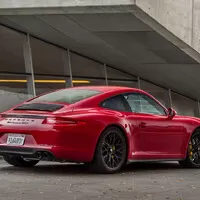 Porsche 911 R: Ještě jedno tango pro atmosféru a manuál?
