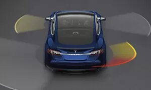 Autíčkář futurista, Novinky: Tesla přijíždí bez řidiče. Máme se bát?