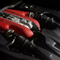 Autíčkářův týden: Kterak Ferrari přelstilo fyziku a lyžařovi shořelo Audi