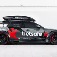 Autíčkářův týden: Kterak Ferrari přelstilo fyziku a lyžařovi shořelo Audi