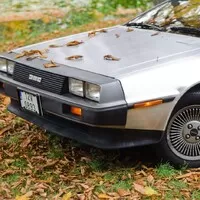DeLorean DMC-12: Návrat do budoucnosti. Tedy vlastně do současnosti.