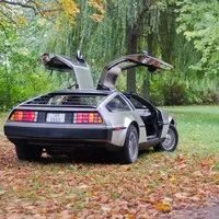 DeLorean DMC-12: Návrat do budoucnosti. Tedy vlastně do současnosti.