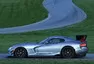 Dodge Viper drtí konkurenci, drží 14 traťových rekordů a poráží P1 i 918, přesto končí.