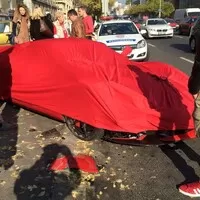 Autíčkářův týden: Volvo vyzývá na souboj klokany a LaFerrari oťukává Budapešť 
