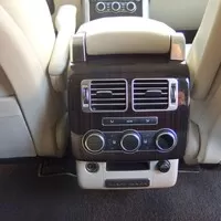 Range Rover Hybrid: Tohle auto prostě chcete