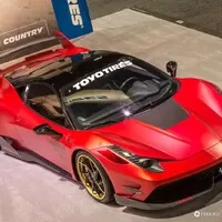 Autíčkářův týden: Corvette od Cadillacu a ohyzdné Ferrari