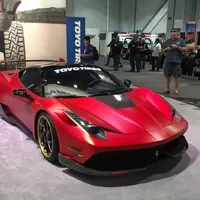 Autíčkářův týden: Corvette od Cadillacu a ohyzdné Ferrari