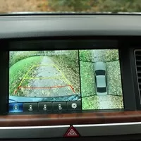 Hyundai Genesis 3.8 – Jednou nohou v luxusu