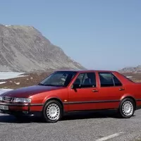 10 aut z poctivé švédské oceli (nebo karbonu)