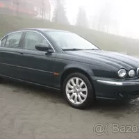 Autíčkář na lovu - zimní zábava do 150 tisíc