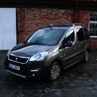 Peugeot Partner Tepee Outdoor: Praktický frikulín