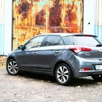 Hyundai i20: Dospělý trpaslík