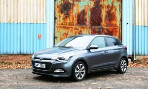 Recenze & testy: Hyundai i20: Dospělý trpaslík