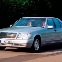 Autíčkář se ptá: Soumrak luxusních limuzín?