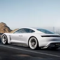 Elektrické Porsche jde do výroby, na trh se dostane v roce 2020