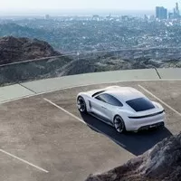 Elektrické Porsche jde do výroby, na trh se dostane v roce 2020
