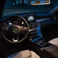 Škoda Superb vs. Mercedes-Benz C220CDI: Je to o značce či o velikosti?