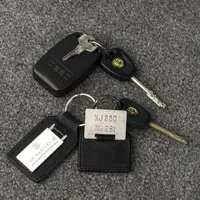 Na prodej je Jaguar XJ220 zn. sotva jetý