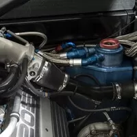 Na prodej je Jaguar XJ220 zn. sotva jetý