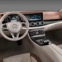 Interiér Mercedesu třídy E aneb poznej Éčko od Eska