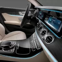 Interiér Mercedesu třídy E aneb poznej Éčko od Eska