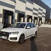 Nové Audi Q7: Konečně auto pro lidi