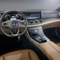 Nový Mercedes třídy E je definitivně venku